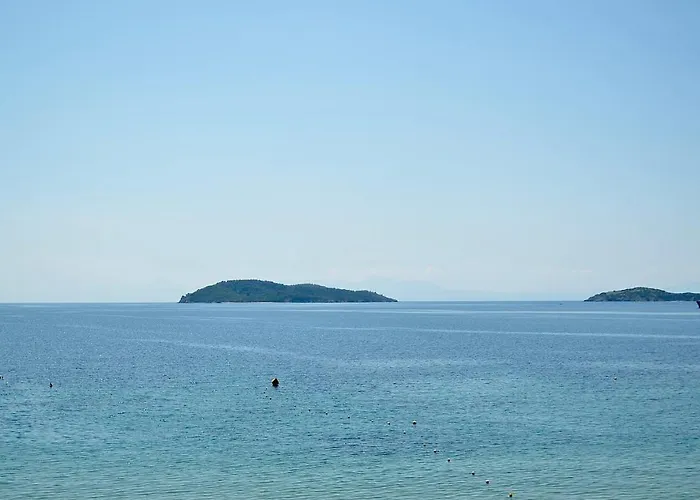 Anemoni Beach Hotel